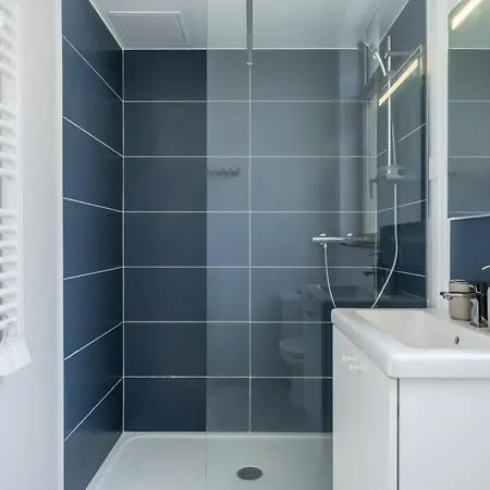 Confortable Proche Métro Et Commerces Lambersart