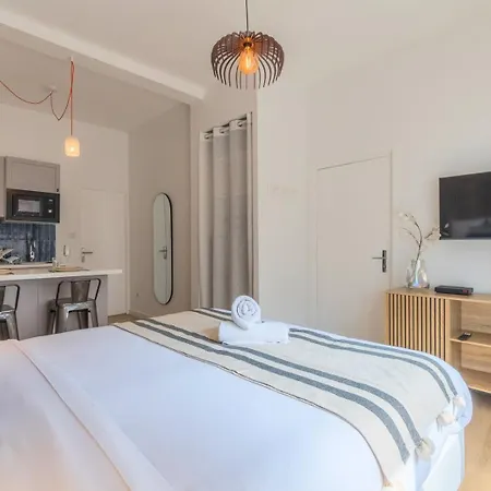 Appartement Confortable Proche Métro Et Commerces