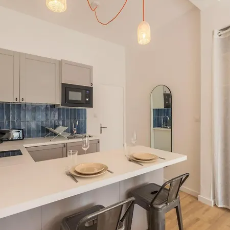 Appartement Confortable Proche Métro Et Commerces Lambersart